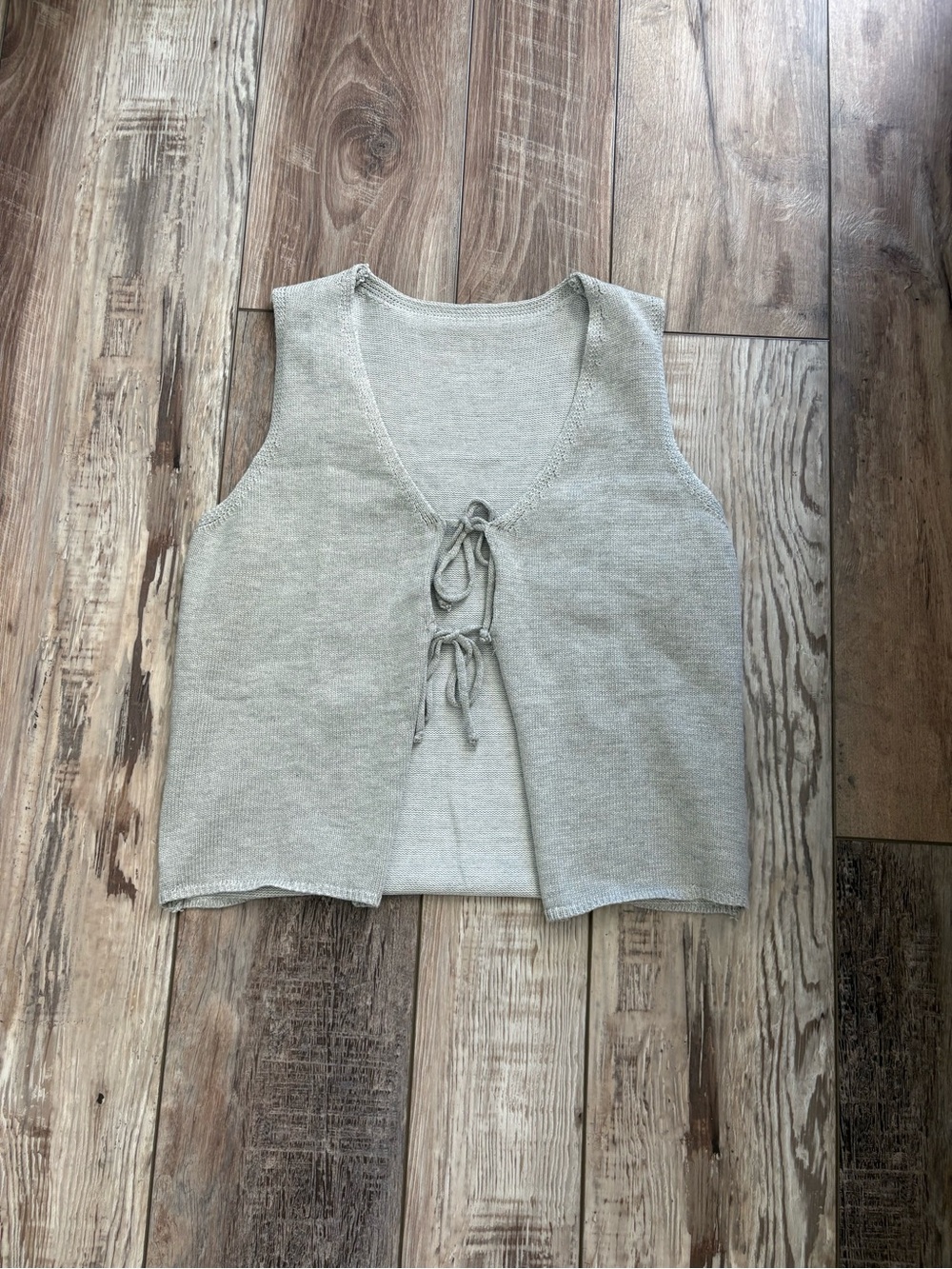 Knit Tie-Front Crop Top - Light Gray